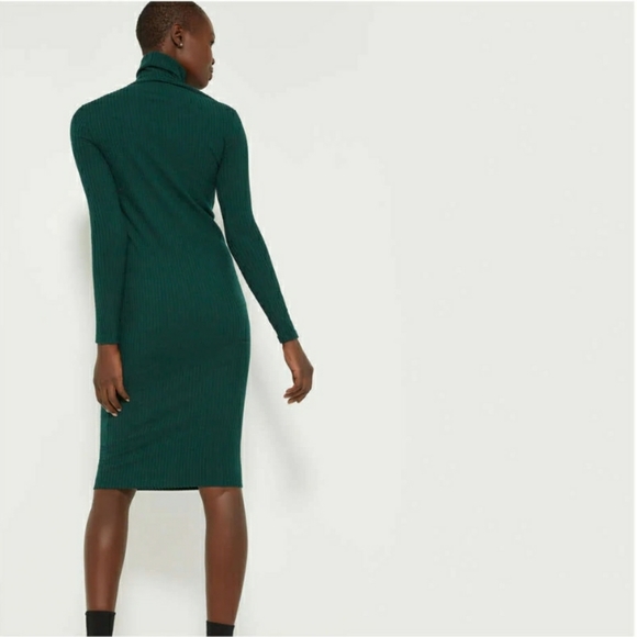 🌸 RIBBED DRESS 🌸 - Picture 6 of 10